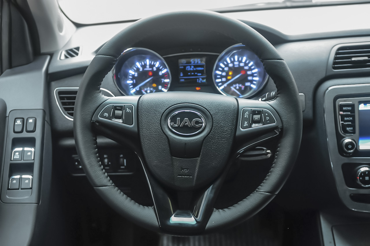 2016款 帅铃T6 2.0T柴油旗舰型D19TCID7