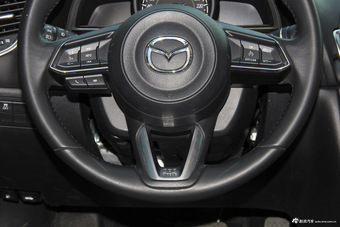 2017款马自达3昂克赛拉 三厢 1.5L 自动尊贵型