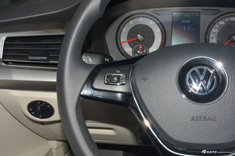 2018款朗逸1.5L自动舒适版