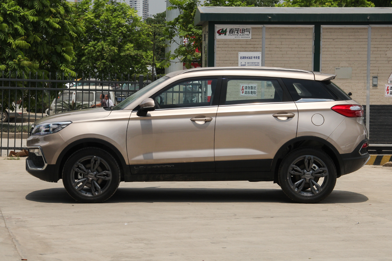 2017款猎豹CS91.5L自动风尚型