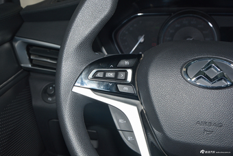 2017上汽大通D90 2.0T手动两驱火星