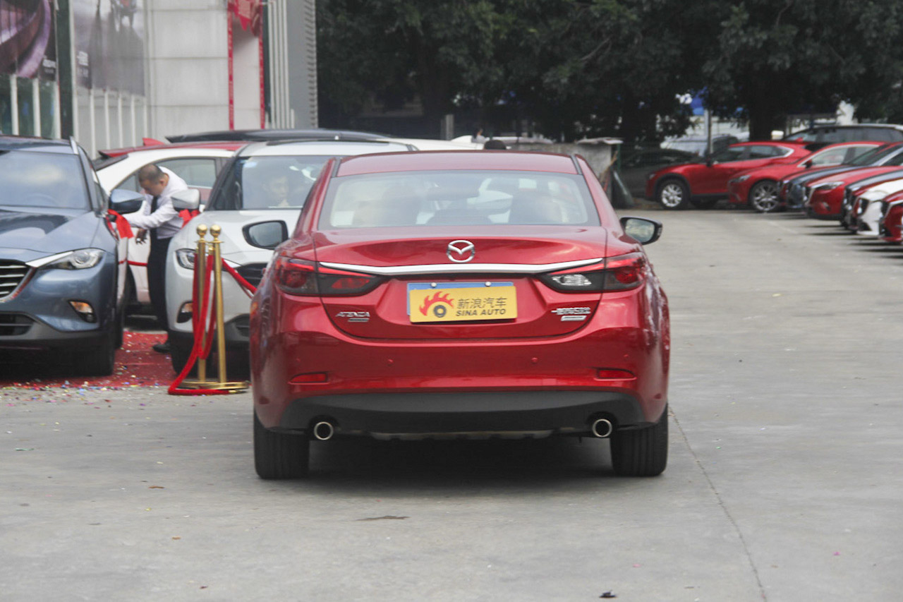 2017款阿特兹2.5L自动蓝天至尊版