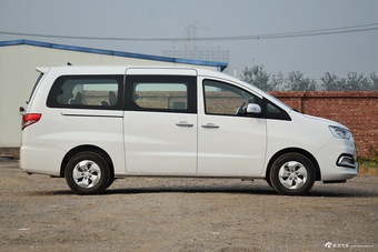 2016款瑞风M4 2.0L手动舒适型