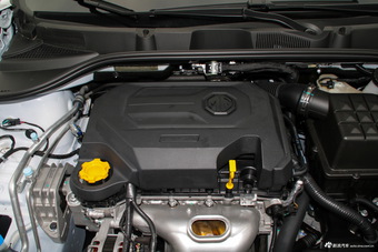 2016款名爵锐行1.5T手动超值豪华版