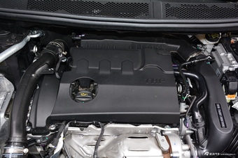 2017款标致4008 1.8T自动380THP精英版