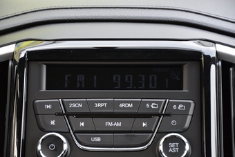 2017款中华V3 1.5L手动舒适型