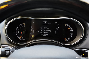 2017款大切诺基3.6L自动Summit