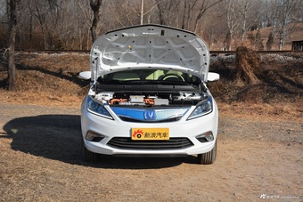 2018款逸动EV300 尊享型