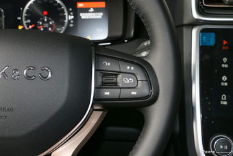 2017款领克01 2.0T自动两驱型版