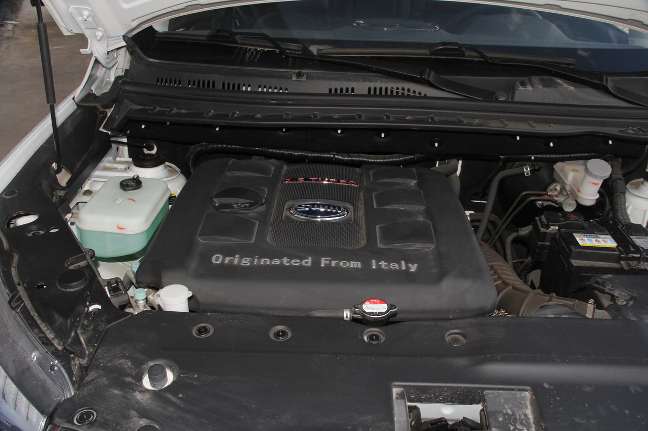 2018款斯威X7 1.5T手动豪华型7座