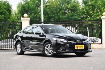   2018款凯美瑞2.0E自动领先版