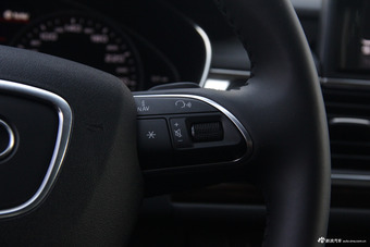 2017款奥迪A6L 1.8L自动TFSI 舒适型 