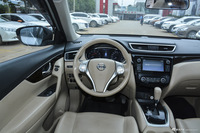 2015款奇骏2.0L自动XL两驱舒适MAX版