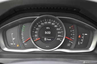 2018款沃尔沃S60L 1.5T自动T3智进进取版