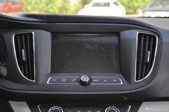 2016款荣威360 1.5L自动智屏版