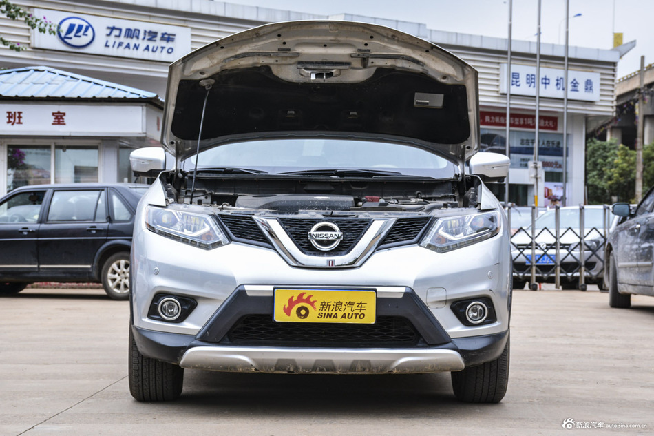 2015款奇骏2.0L自动XL两驱舒适MAX版