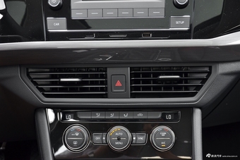 2019款宝来1.4T自动精英型