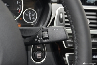 2019款宝马3系2.0T自动时尚型320Li