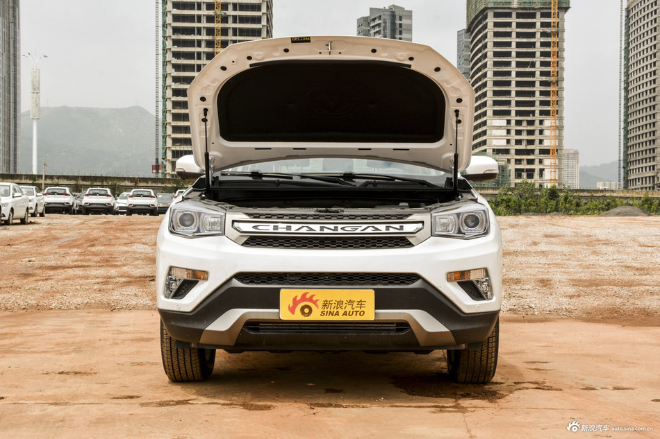 2016款长安CS75 1.8T自动尊贵型国5