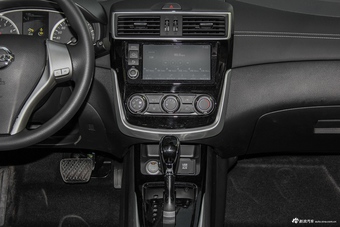 2016款新骐达 1.6L自动智行版