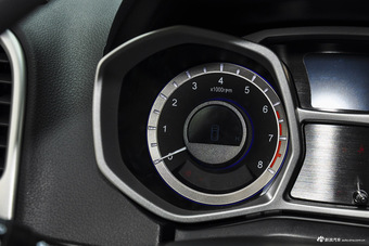 2016款瑞风S3 1.5L自动CVT豪华型 典雅白