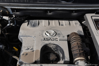 2015款北汽幻速H2 1.5L手动舒适型