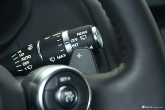 2017款发现3.0自动V6首发限量版