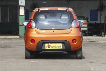 2016款吉利熊猫1.0L AMT萌动版