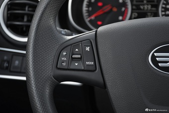 2017款奔腾X40 1.6L自动