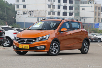 2017款宝骏310 1.5L自动豪华型