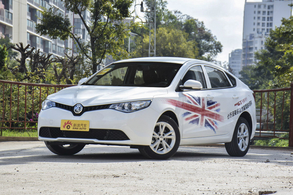 2016款名爵锐行1.5L自动风尚版