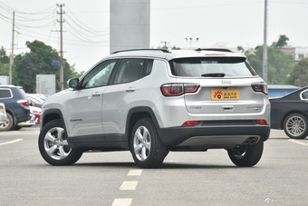 2017款指南者1.4T自动 200T家享版