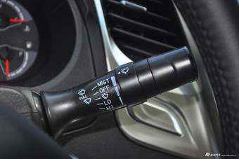 2015款黄海N1S 2.8T手动柴油四驱运动版