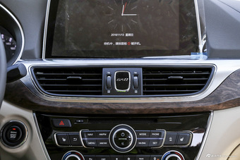 2016款传祺GA8 2.0T自动豪华版320T