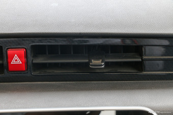 2018款众泰E200飞鱼座