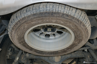 2017款驭胜S350 2.0T自动两驱柴油超豪华版5座