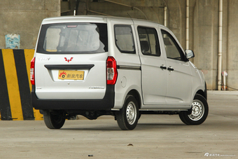 2017款五菱之光V 1.2L手动基本型 LMH