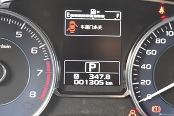 2016款斯巴鲁XV 2.0L自动精英导航版