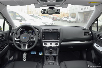 2017款力狮 2.5L自动全驱荣耀版 EyeSight图片