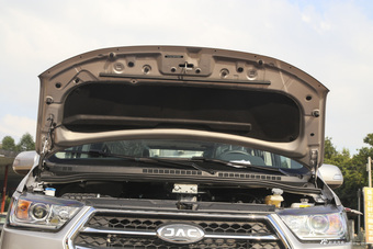 2016款瑞风M4 2.0L手动豪华型