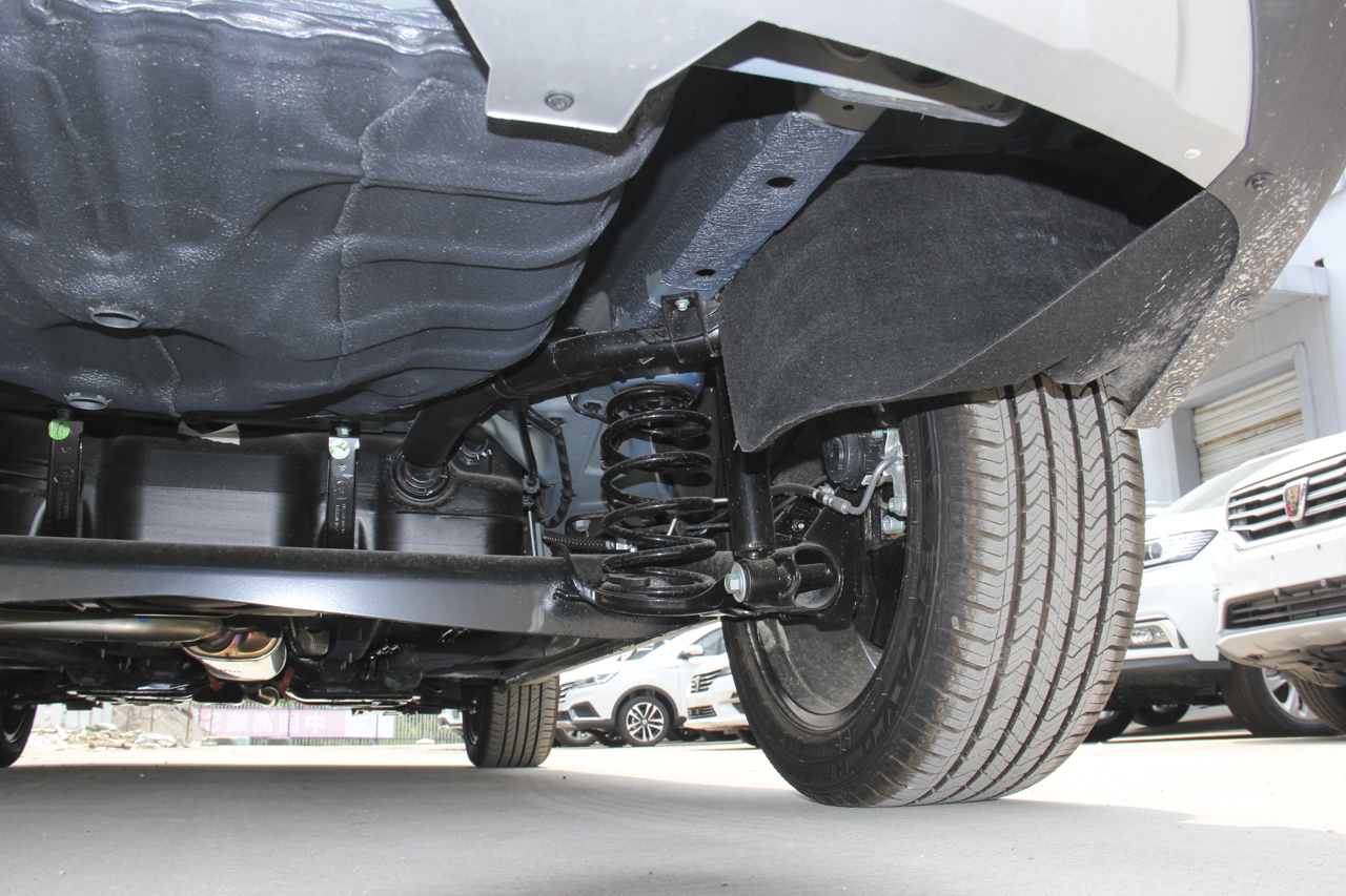 2018款荣威RX3 1.6L CVT旗舰版