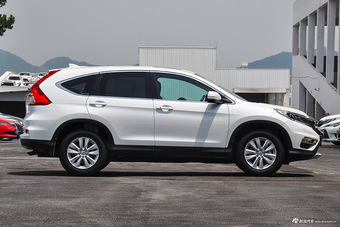 2015款CR-V 2.0L自动两驱风尚版