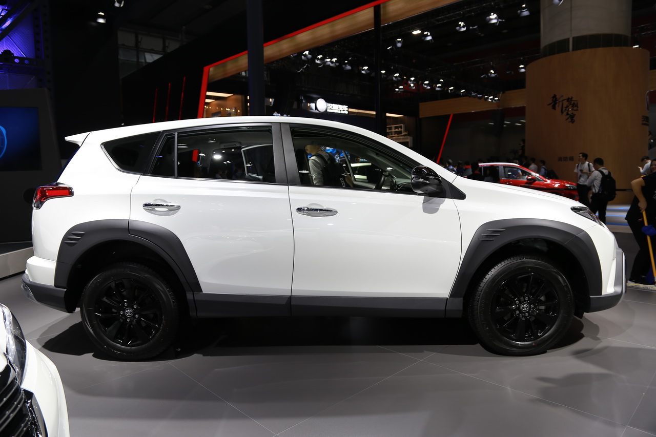 RAV4荣放