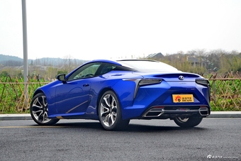 2018款雷克萨斯LC 500h运动版 