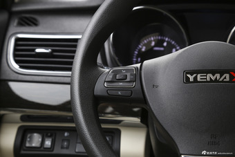 	2018款斯派卡1.5L手动豪华型