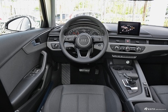 2017款奥迪A4L Plus 2.0T自动40TFSI进取型