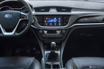 2017款吉利帝豪1.5L手动三厢百万款时尚型