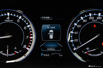 2017款长安CS95 2.0T自动两驱智远版