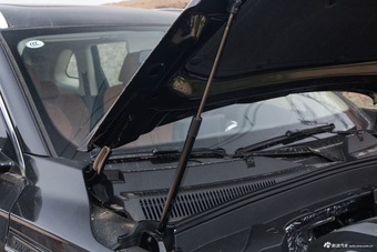 2018款众泰T500 1.5T手动尊享型