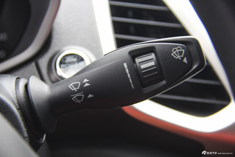 2013款翼搏1.5L自动尊贵型